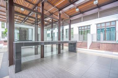 OYO HOME 90182 D' Summit Residence 1bhk YML 3320