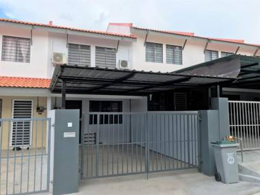 OYO 90493 Jl Homestay