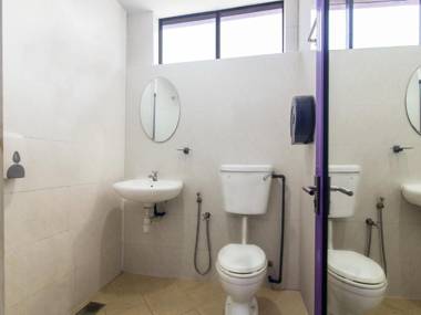 OYO 880 Hotel Purple Town