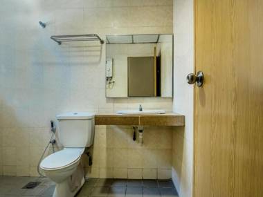 OYO 828 Comfort Hotel Shah Alam