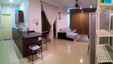 Shah Suites Vista Alam