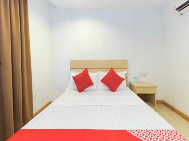 OYO 530 Dd Hotel