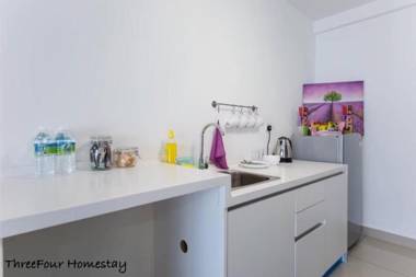 Studio Room next to SCCC at Trefoil Setia Alam for 2-4 pax