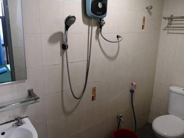 Hotel Kristal Inn Shah Alam