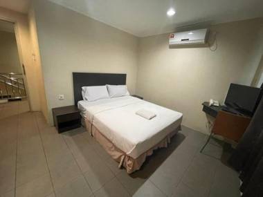 OYO 90411 Perdana Hotel Labuan