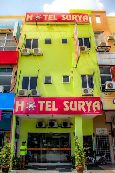 Hotel Surya