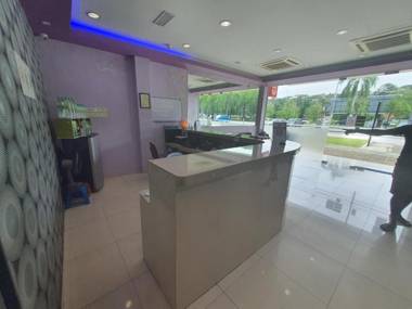 OYO 90177 Byond Hotel
