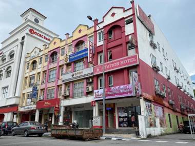 OYO 90486 Station Hotel