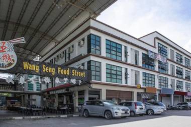 SPOT ON 90390 Hostel Solution