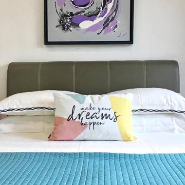 Vibrant Studio at Damansara Perdana