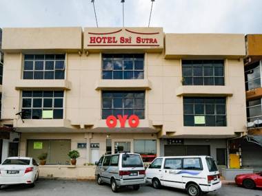 OYO 89968 Sri Sutra Hotel
