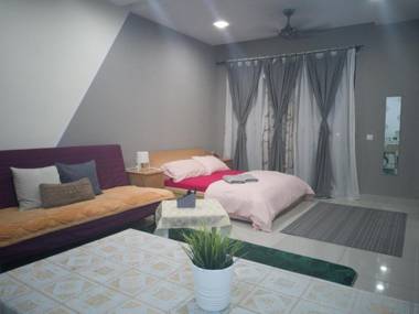 Urban 360 Studio Love Rara Suite Homestay