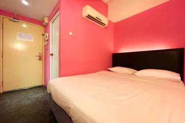 OYO 90484 Bright Hotel