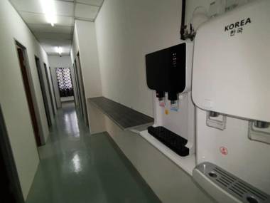 SPOT ON 90500 Sri Rampai Metro Hostel