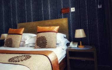 Stay Inn - Guest House