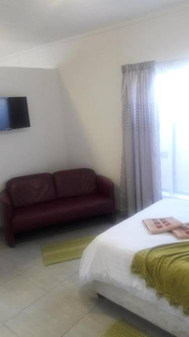 Self-catering Studio Unit 6 on Krupp