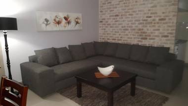 Elegant Apartment at Grove Mall