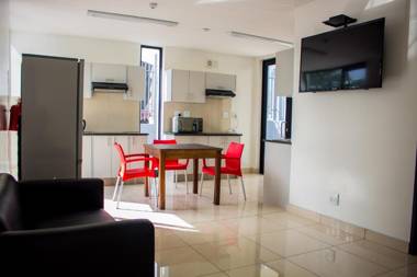 TaTe Village BackPacker