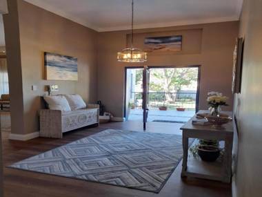 Safari Villa Boutique Hotel