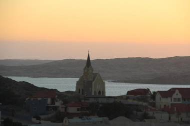 Element Riders Place Backpackers