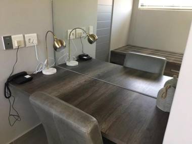 Apartment 32 BAY VIEW SUITES