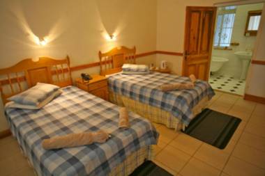 Schuetzenhaus Guesthouse