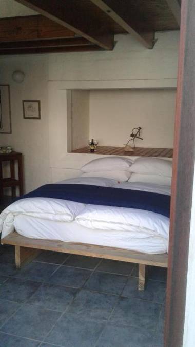 Alternative Space B & B