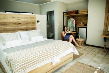 Driftwood Guesthouse