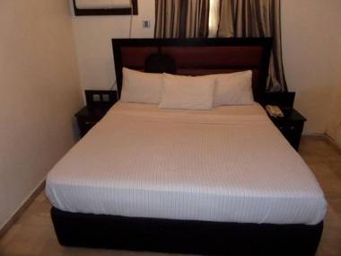 Maidaville Hotel & Suites