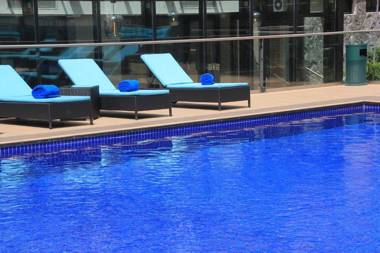 Maroko Bayshore Suites