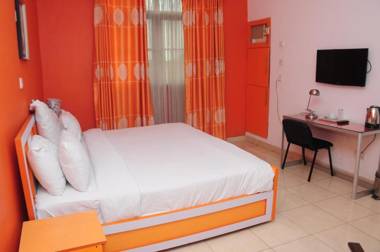 Springpark Yaad Hotel