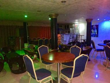 Golden Home Inn Hotel & Suites