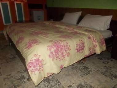 Divine Fountain Hotel (Agindingbi)
