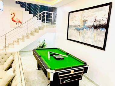 Shortlethomes Tiara's Short let Apartment in Lekki Phase 1