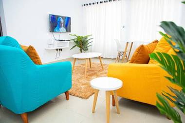 Beautifully Furnished cozy lekki sweetheart-2BR