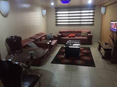 GOLDEN TULIPS APARTMENTS (FESTIVAL MALL)