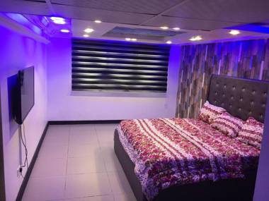 GOLDEN TULIPS APARTMENTS (FESTIVAL MALL)