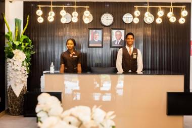 Isglo Hotels Ikoyi