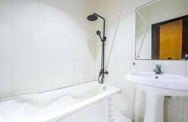 Luxury 2bedroom Apartment with pool