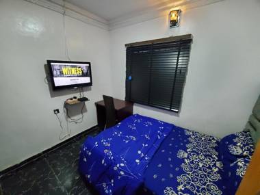 Dinero Cozy Apartment - Surulere.