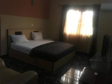 Bucker's Palace Hotel