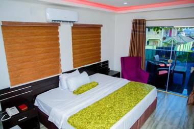 White Vill Hospitality and Homes