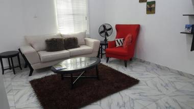 Large 1 Bedroom Apartment On The Gound Floor Lekki