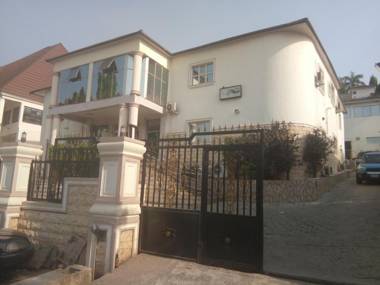 Nest Spa & Suites