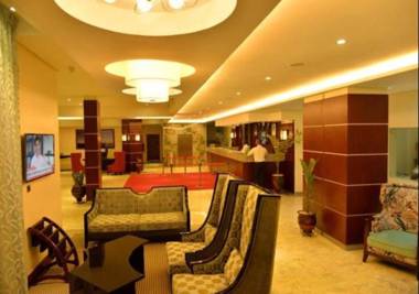 Grand Pela Hotel & Suites