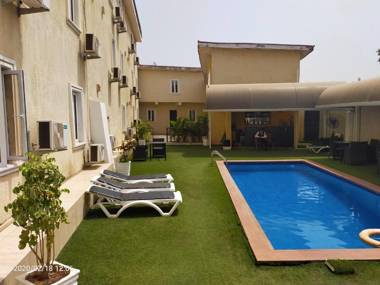 Pennsylvania Avenue Hotel