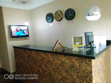 Bjorne Classic Suites