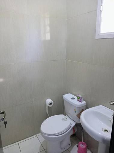 Lovely 2-bedroom serviced apartment.