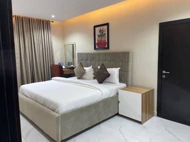 Choice Suites Signature