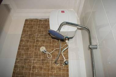 Crestview Hotel & Suites